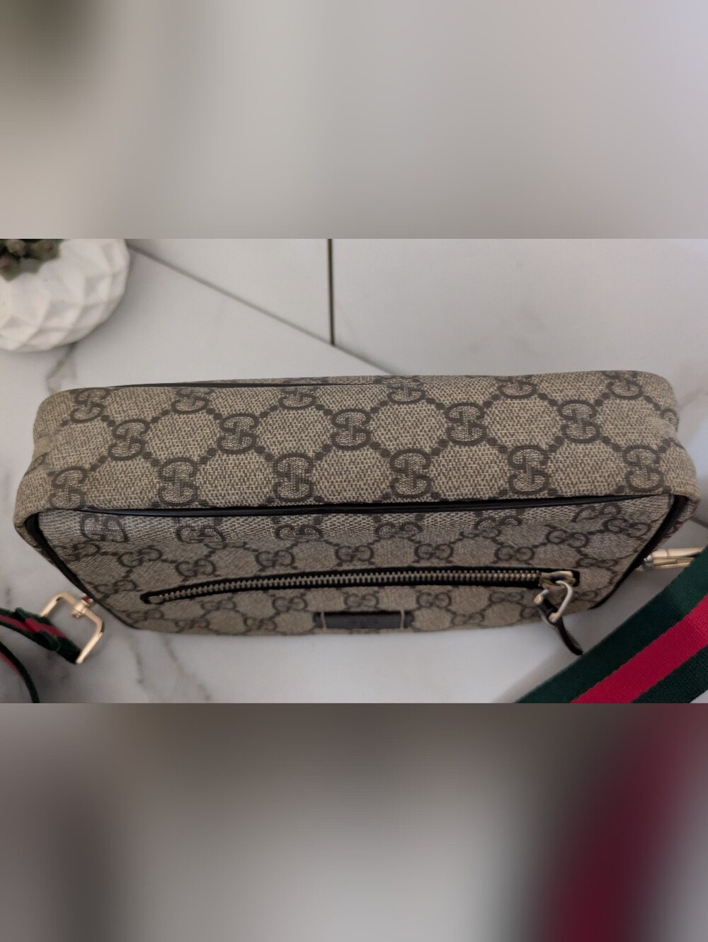 Gucci Crossbody Bag - Picture 10 of 11